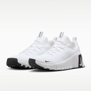 Nike free metcon 6 White and Black